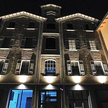 Piumaviola Hotel *